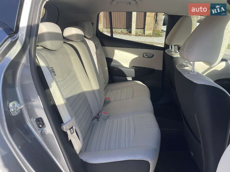 Хэтчбек Nissan Leaf 2018 в Львове фото 25 Хэтчбек Nissan Leaf 2018 в Львове