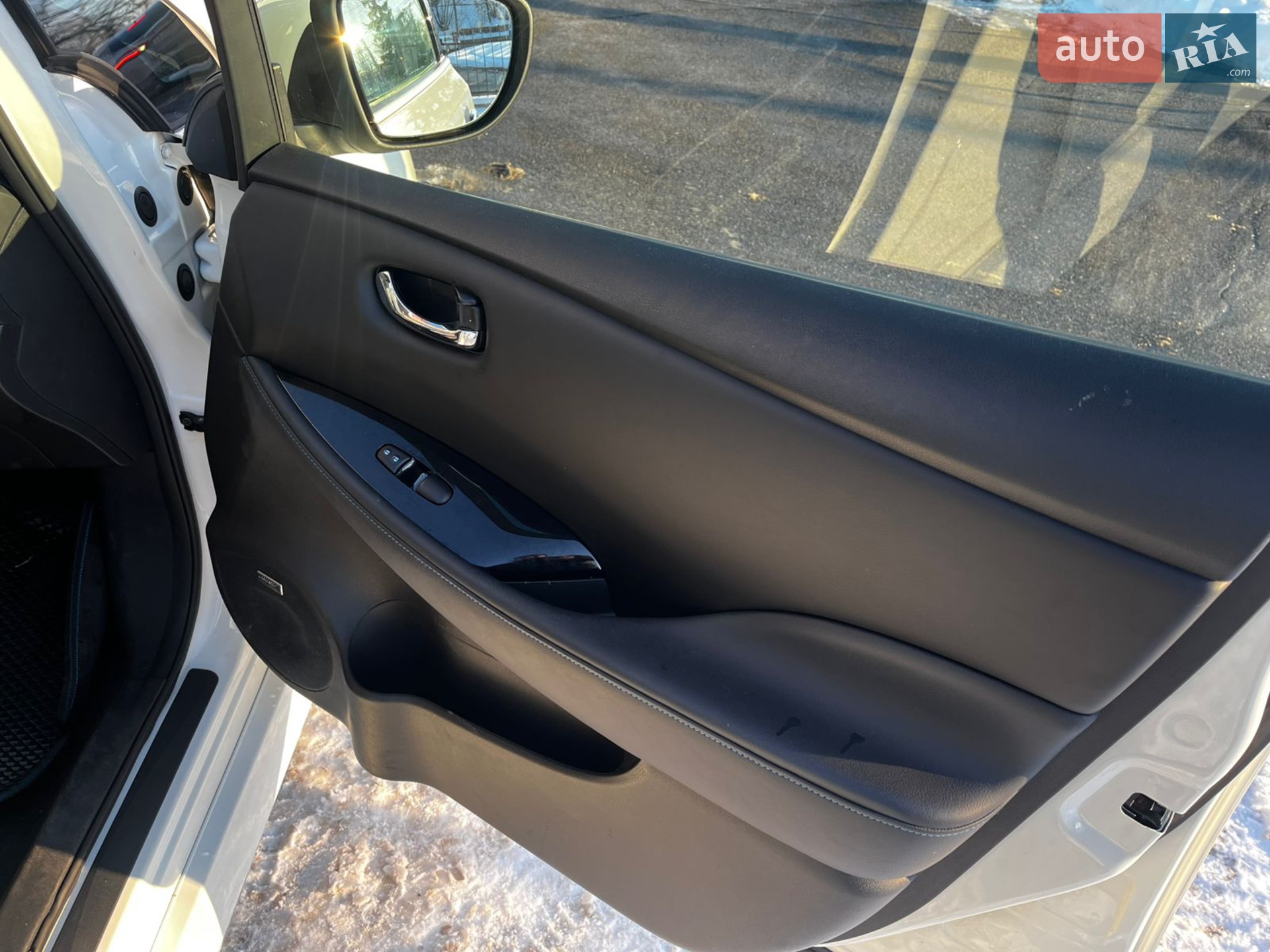 2020 Nissan Leaf - мініатюра 24