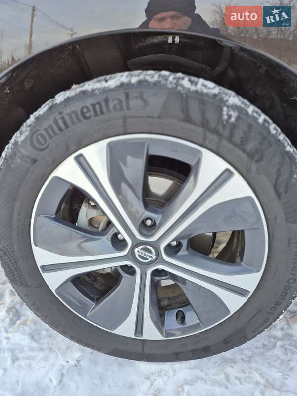 Хэтчбек Nissan Leaf 2018 в Луцке