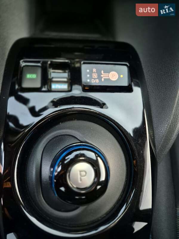 Хэтчбек Nissan Leaf 2018 в Луцке