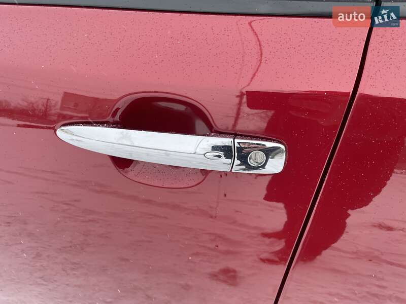 Хэтчбек Nissan Leaf 2014 в Виннице