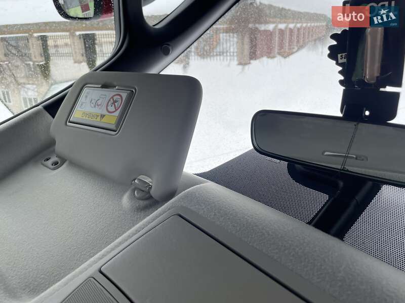 Хэтчбек Nissan Leaf 2014 в Виннице