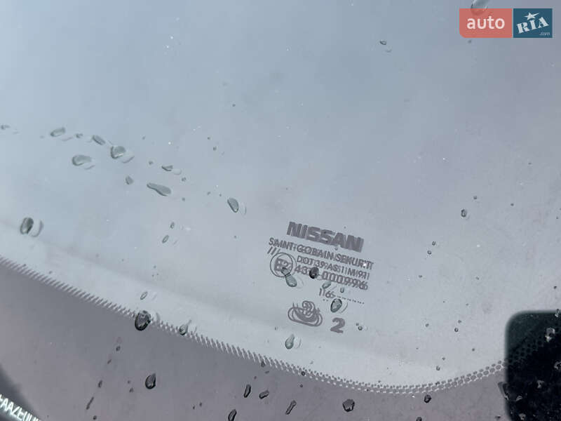 Хэтчбек Nissan Leaf 2016 в Владимире