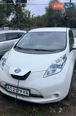 Хетчбек Nissan Leaf 2012 в Володимирі