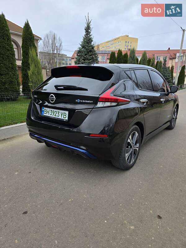 Хэтчбек Nissan Leaf 2018 в Белгороде-Днестровском фото 8 Хэтчбек Nissan Leaf 2018 в Белгороде-Днестровском