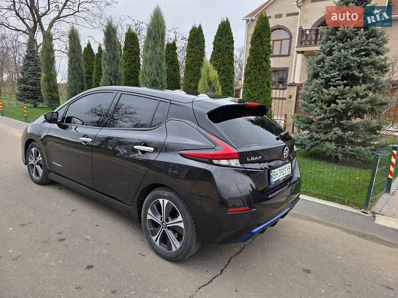 Хэтчбек Nissan Leaf 2018 в Белгороде-Днестровском фото 10 Хэтчбек Nissan Leaf 2018 в Белгороде-Днестровском