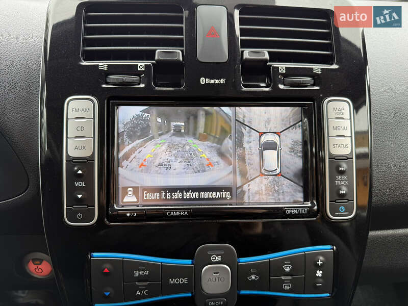 Хэтчбек Nissan Leaf 2014 в Ровно