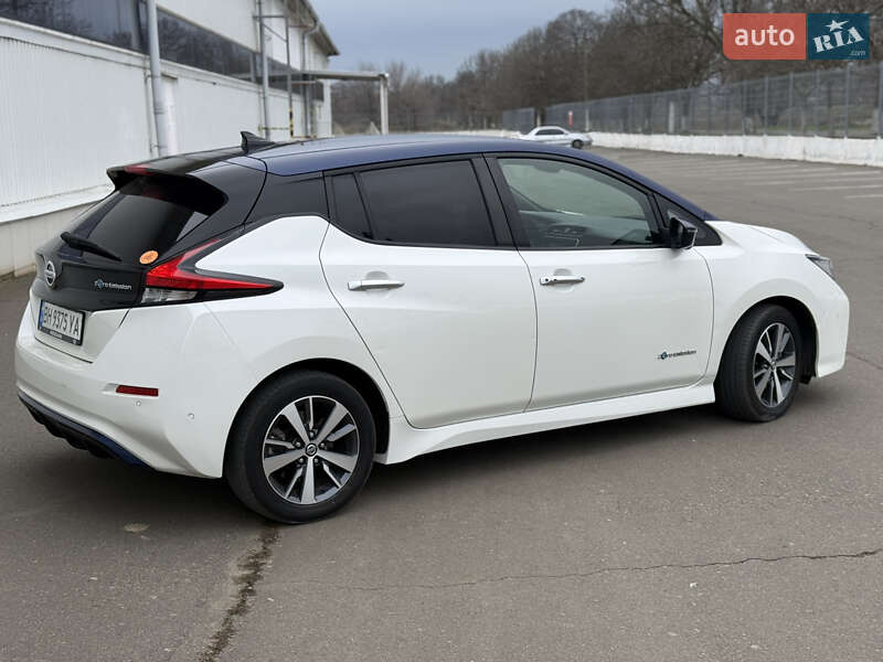 Хэтчбек Nissan Leaf 2018 в Белгороде-Днестровском фото 12 Хэтчбек Nissan Leaf 2018 в Белгороде-Днестровском
