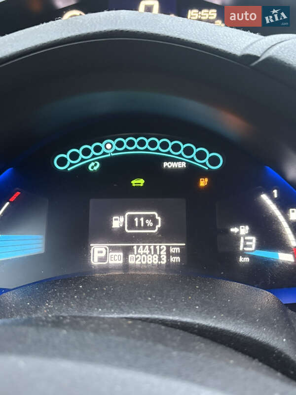 Хэтчбек Nissan Leaf 2013 в Ровно