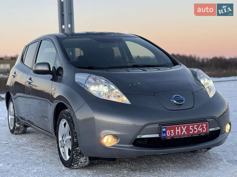 Хэтчбек Nissan Leaf 2017 в Львове