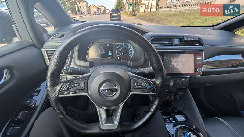Хэтчбек Nissan Leaf 2021 в Луцке