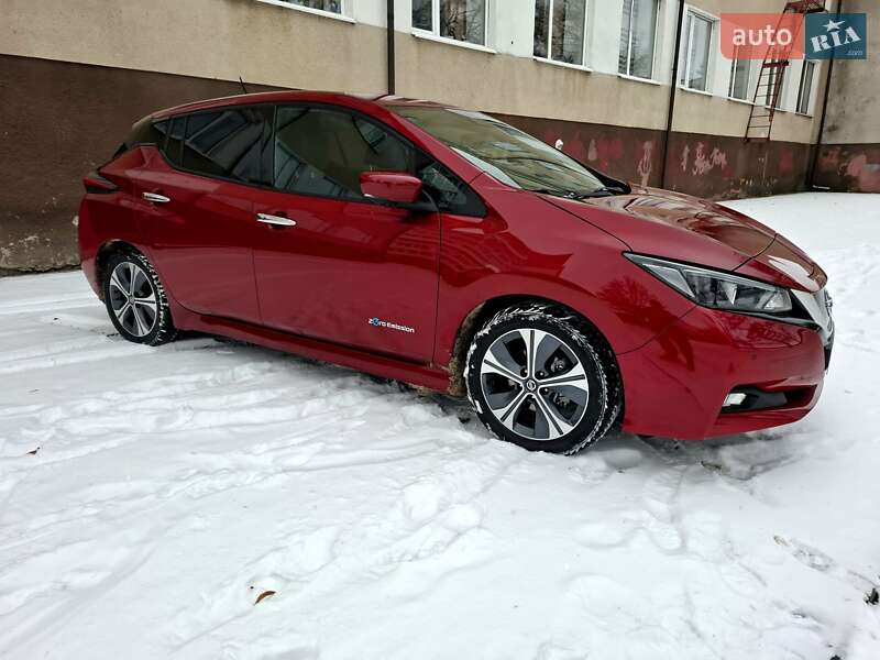 Хетчбек Nissan Leaf 2018 в Звягелі фото 9 Хетчбек Nissan Leaf 2018 в Звягелі