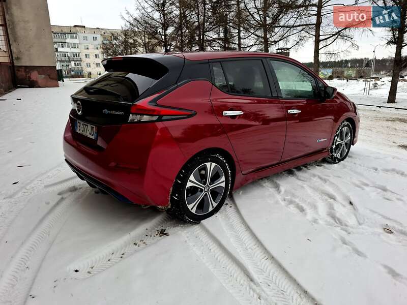 Хетчбек Nissan Leaf 2018 в Звягелі фото 11 Хетчбек Nissan Leaf 2018 в Звягелі