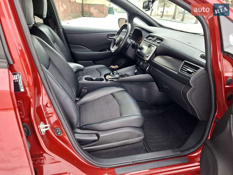 Хетчбек Nissan Leaf 2018 в Звягелі фото 19 Хетчбек Nissan Leaf 2018 в Звягелі