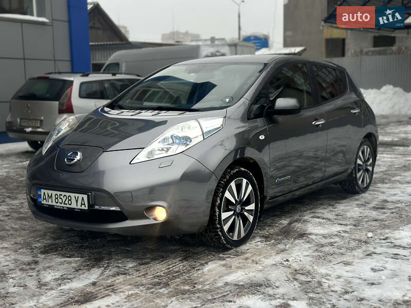 Хэтчбек Nissan Leaf 2014 в Житомире фото 12 Хэтчбек Nissan Leaf 2014 в Житомире