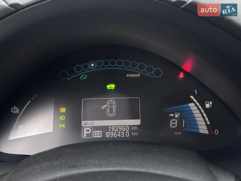 Хэтчбек Nissan Leaf 2013 в Полтаве