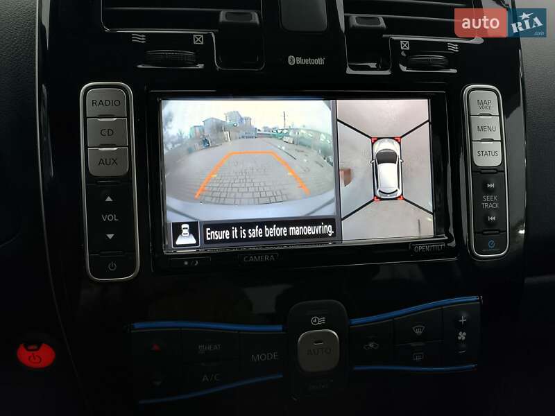 Хетчбек Nissan Leaf 2015 в Одесі