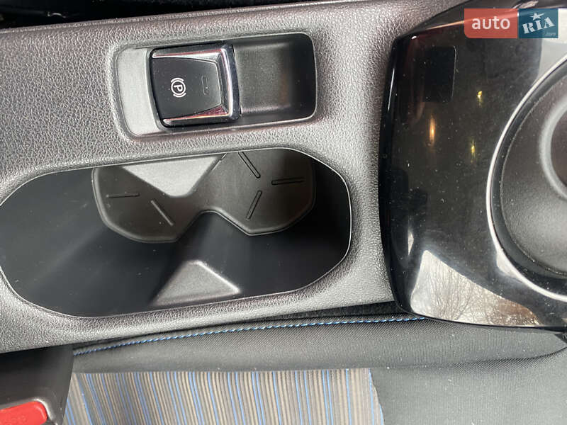 Хэтчбек Nissan Leaf 2021 в Немирове