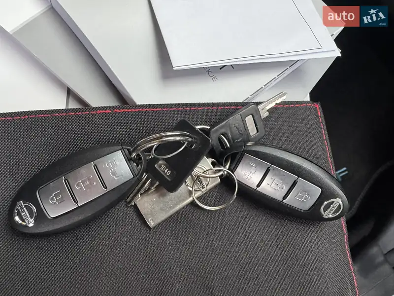 Хэтчбек Nissan Leaf 2019 в Ровно документ 3 фото Хэтчбек Nissan Leaf 2019 в Ровно документ