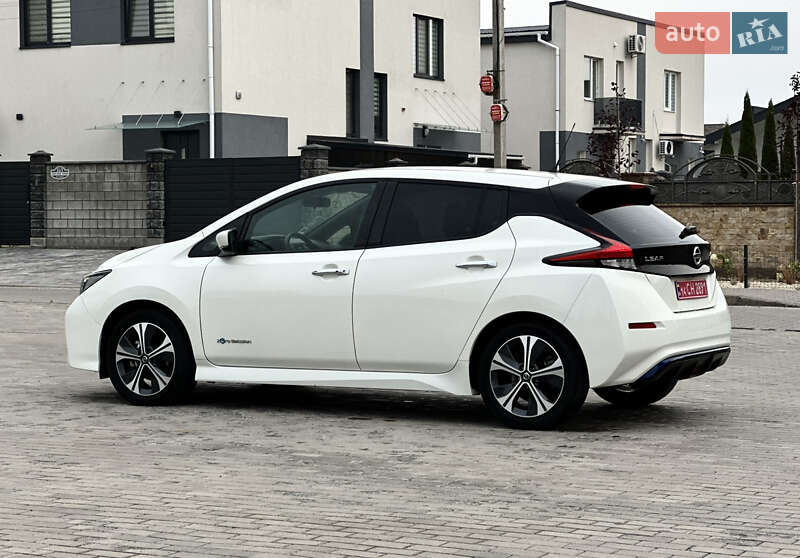 Хэтчбек Nissan Leaf 2019 в Ровно