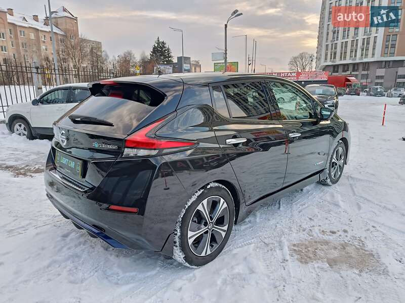 Хэтчбек Nissan Leaf 2018 в Броварах