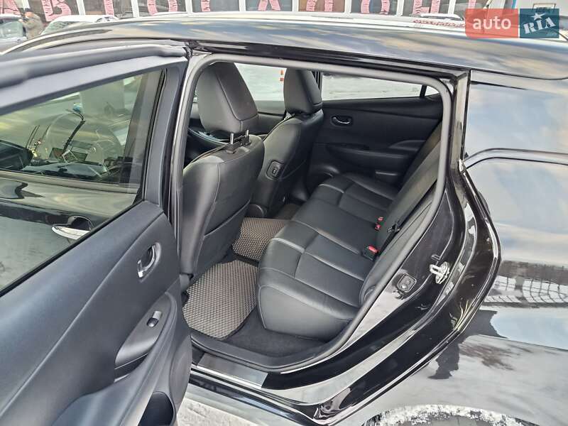 Хэтчбек Nissan Leaf 2018 в Броварах