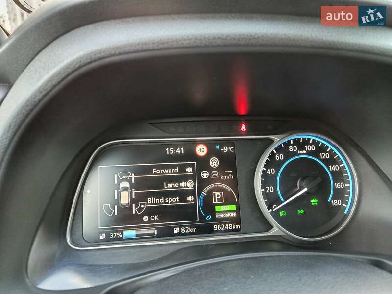 Хэтчбек Nissan Leaf 2018 в Броварах