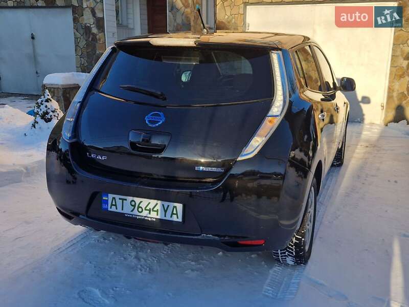Хэтчбек Nissan Leaf 2014 в Ивано-Франковске