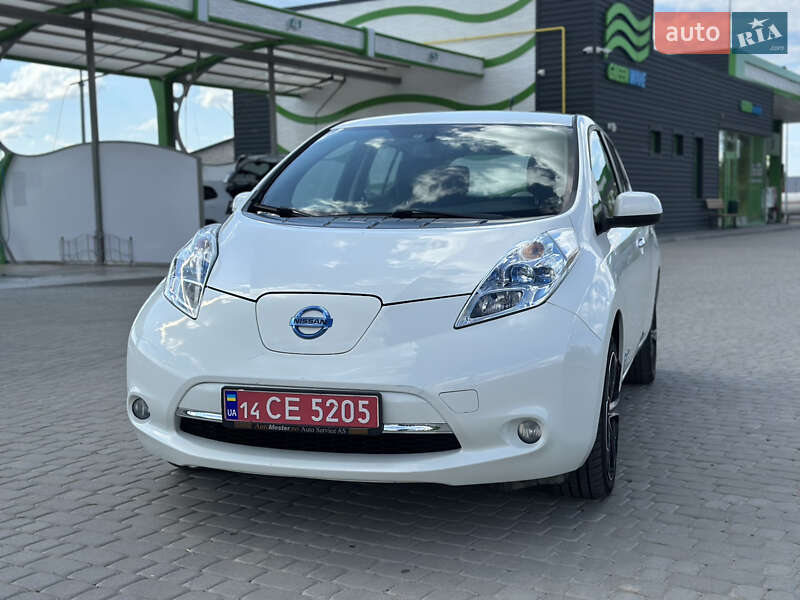 Хэтчбек Nissan Leaf 2013 в Бережанах