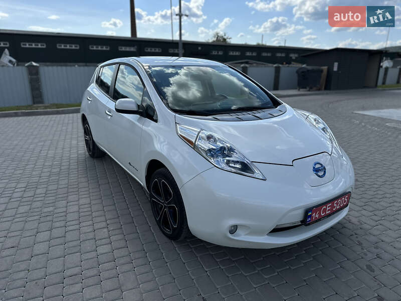 Хэтчбек Nissan Leaf 2013 в Бережанах