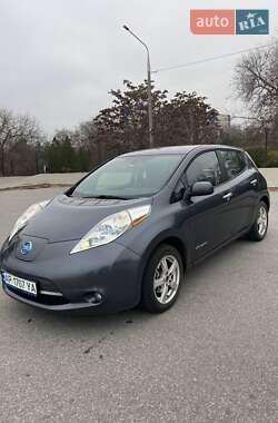 Хетчбек Nissan Leaf 2013 в Запоріжжі
