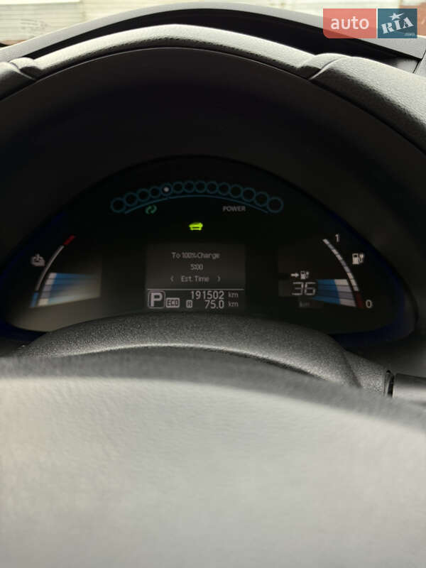 Хэтчбек Nissan Leaf 2014 в Виннице