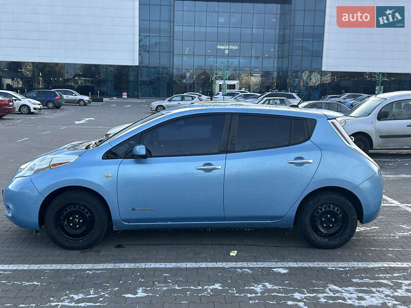 Хэтчбек Nissan Leaf 2015 в Одессе