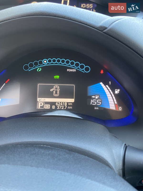 Хэтчбек Nissan Leaf 2017 в Днепре