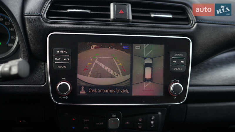 Хэтчбек Nissan Leaf 2019 в Львове