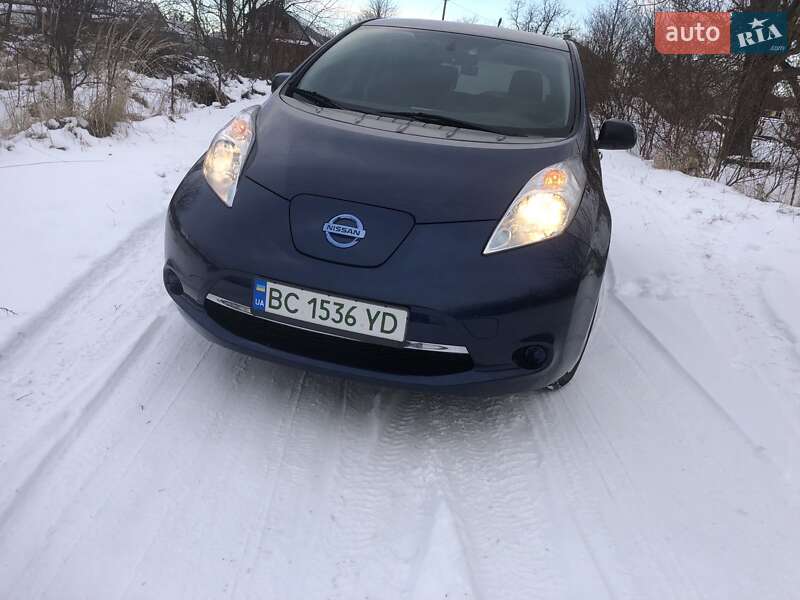 Хэтчбек Nissan Leaf 2017 в Львове