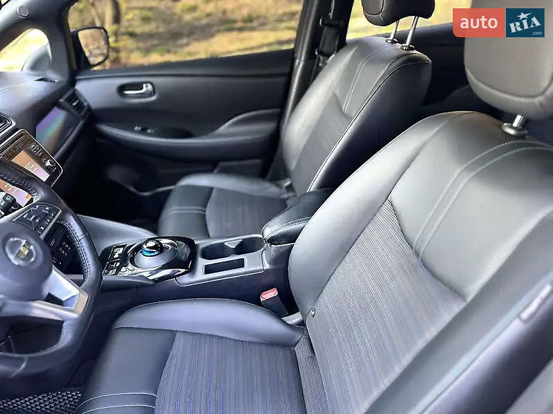 Хэтчбек Nissan Leaf 2018 в Белой Церкви