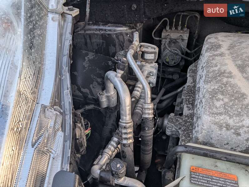 Хэтчбек Nissan Leaf 2013 в Дрогобыче