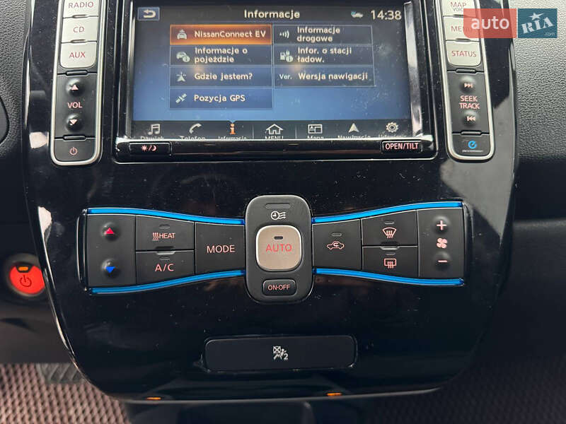 Хэтчбек Nissan Leaf 2016 в Стрые