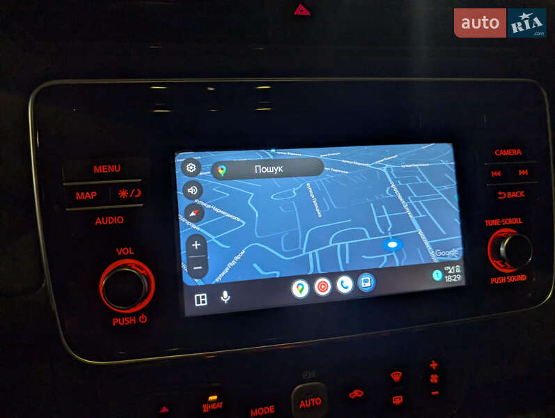 Хэтчбек Nissan Leaf 2018 в Тернополе