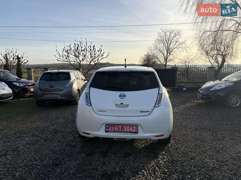 Хэтчбек Nissan Leaf 2013 в Луцке