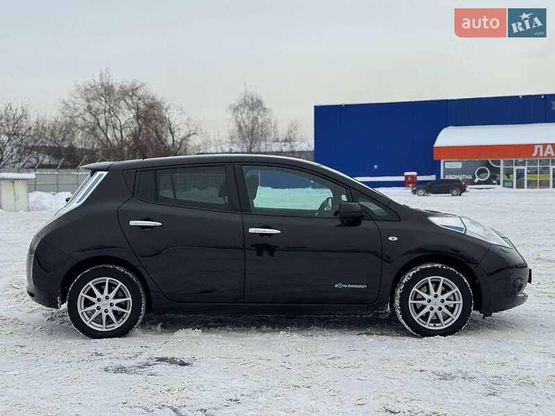 Хэтчбек Nissan Leaf 2016 в Львове фото 39 Хэтчбек Nissan Leaf 2016 в Львове