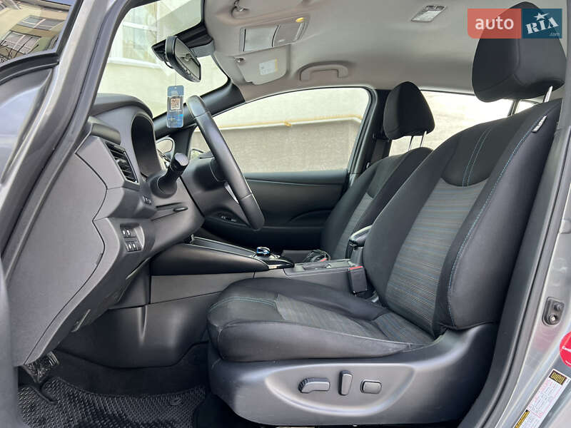 Хэтчбек Nissan Leaf 2020 в Ивано-Франковске фото 38 Хэтчбек Nissan Leaf 2020 в Ивано-Франковске