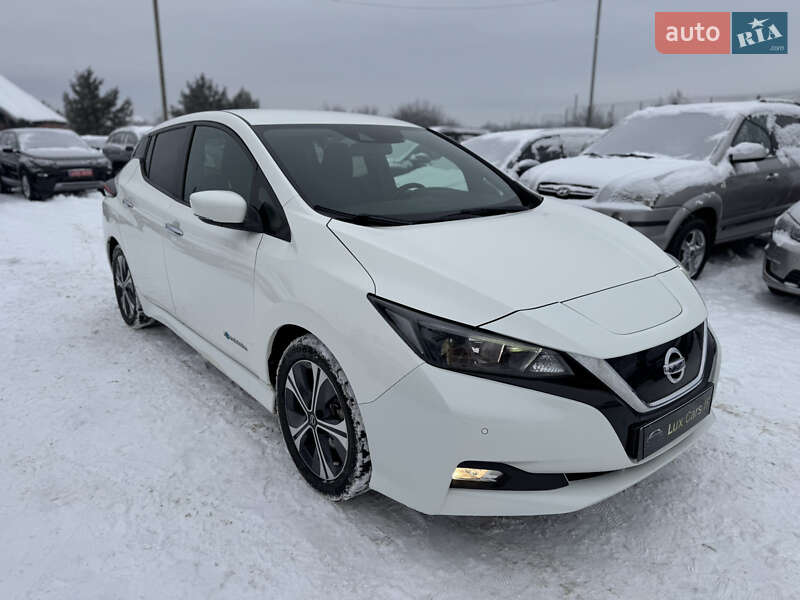 Хэтчбек Nissan Leaf 2018 в Ивано-Франковске
