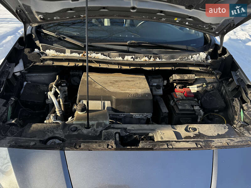 Хетчбек Nissan Leaf 2019 в Кам'янському