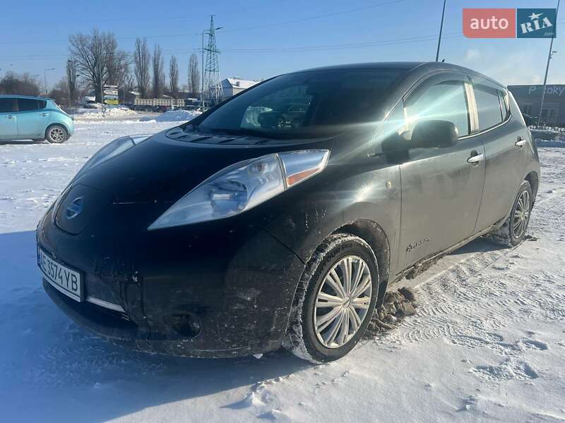 Nissan Leaf 2014