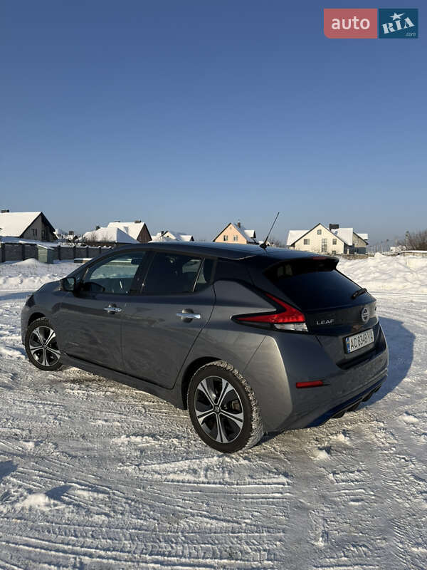 Хэтчбек Nissan Leaf 2019 в Луцке