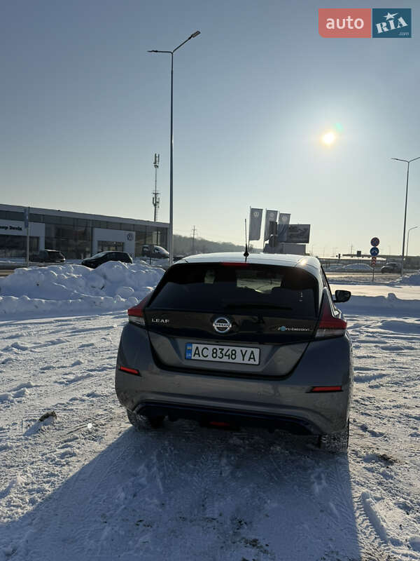 Хэтчбек Nissan Leaf 2019 в Луцке