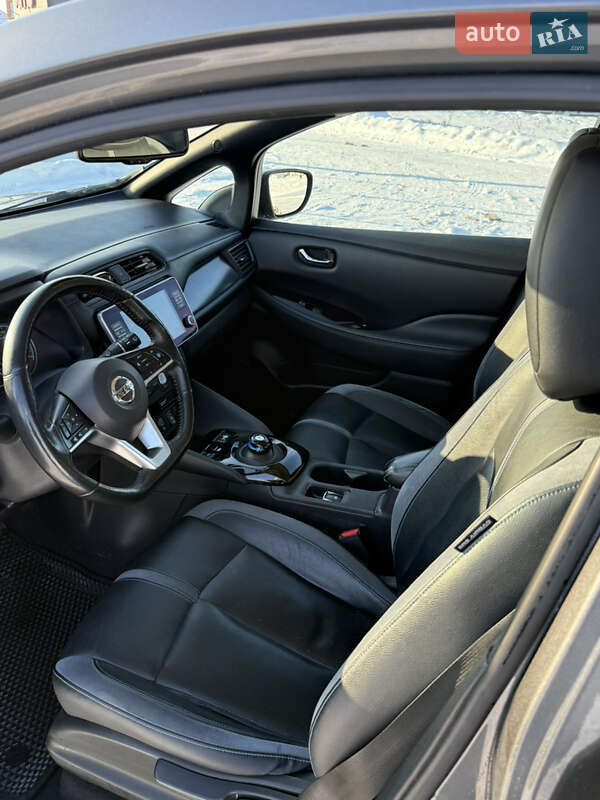Хэтчбек Nissan Leaf 2019 в Луцке