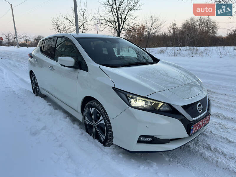 Хэтчбек Nissan Leaf 2019 в Днепре фото 2 Хэтчбек Nissan Leaf 2019 в Днепре